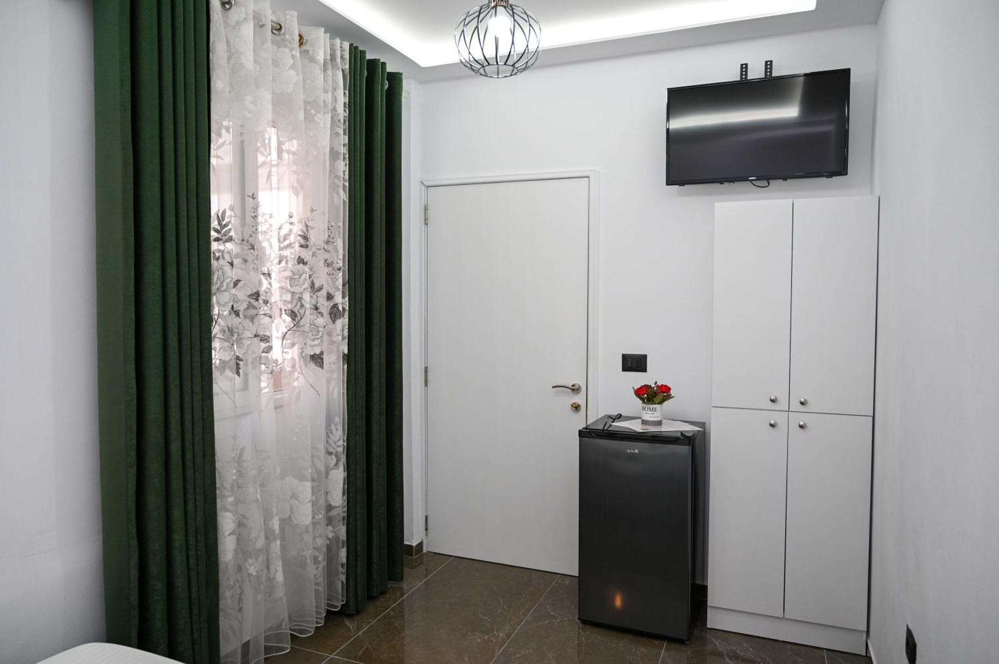 Vila Aaron Дуррес Экстерьер фото
